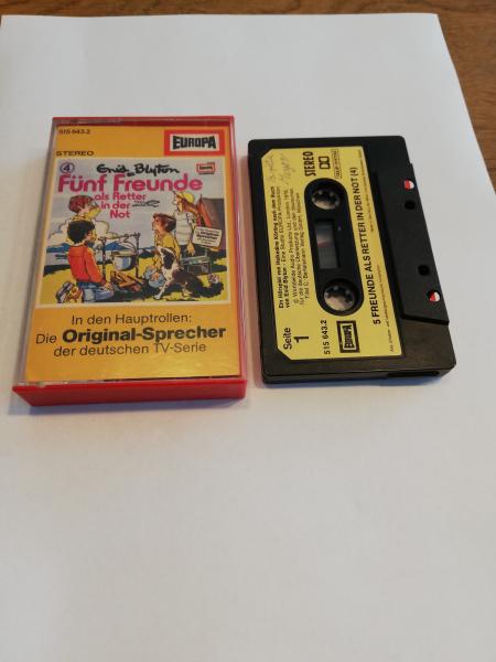 Fünf Freunde Folge 4 als Retter in der Not 5-fach Silber geschraubt Schwarz mit Gelben Aufkleber 515643.2 Europa(Innencover leicht beschrieben+Seite 1 der MC beschrieben)